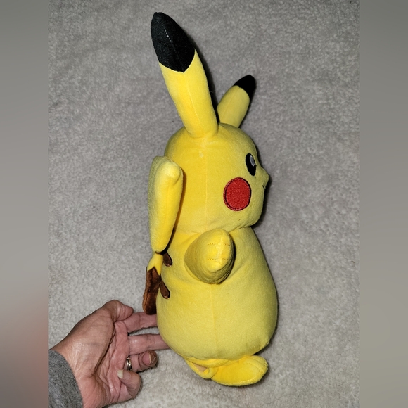 POKEMON TALKING PIKACHU Plush 2021 13" Tall - Picture 3 of 7
